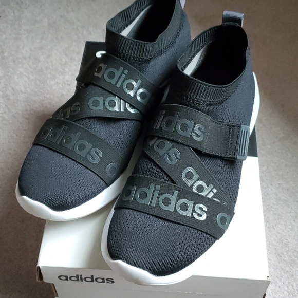 Adidas running shoes - Picture 1 of 5